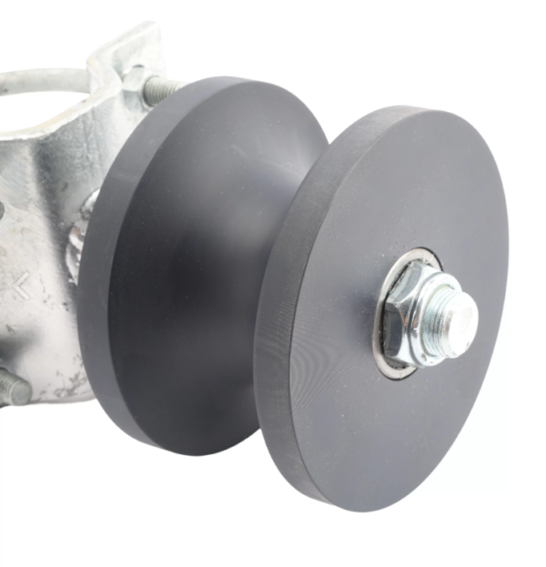 Chain Link Fittings Round Gate Frame Nylon Cantilever Roller for Sliding Gates